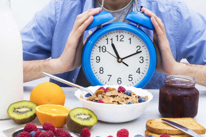 How Meal Timing Affects Some People